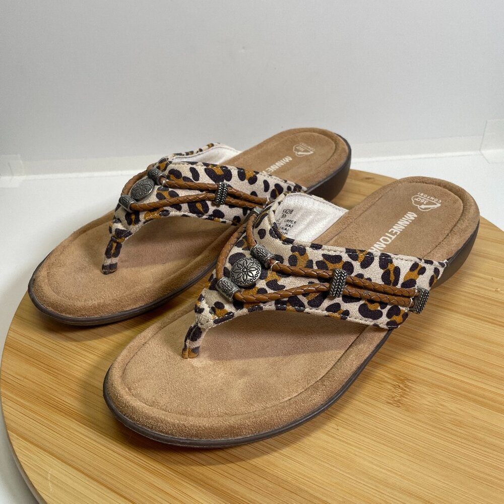 Minnetonka Women 8 Cream Brown Black Animal Print Silverthorn 360 Sandal Comfort